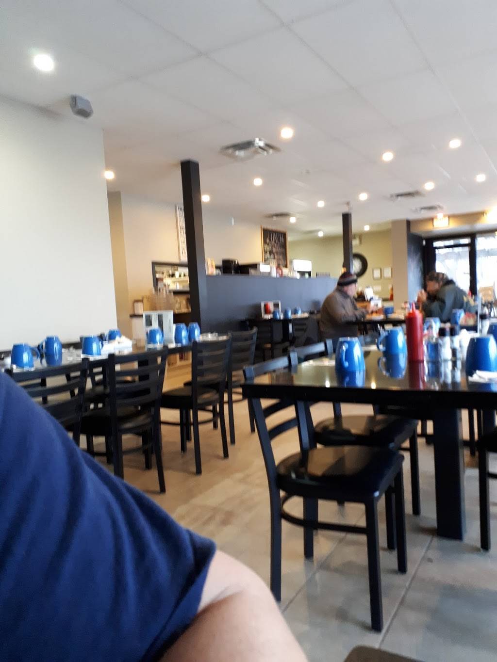 Katies Kitchen | restaurant | 1180 Oxford St E, London, ON N5Y 3M1, Canada | 5194555283 OR +1 519-455-5283