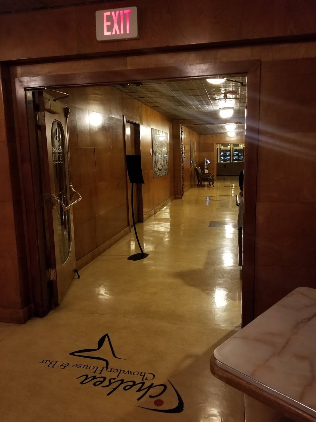 Chelsea Chowder House & Bar | restaurant | 1126 Queens Hwy, Long Beach, CA 90802, USA | 5624996695 OR +1 562-499-6695