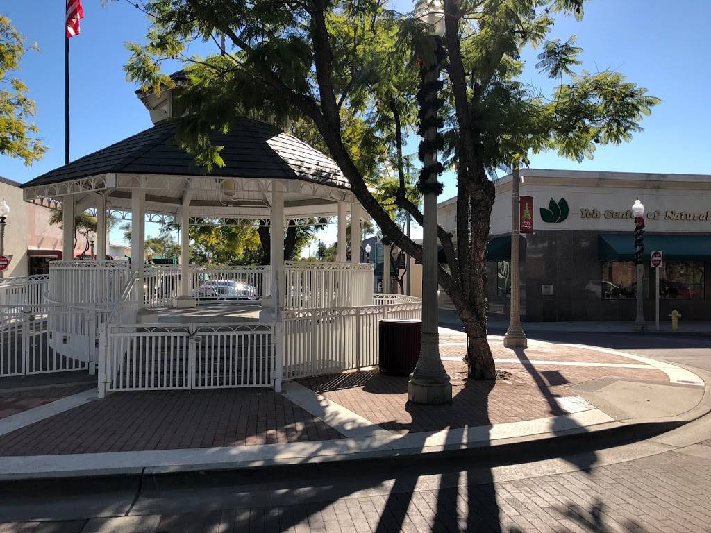 Historic Downtown Upland | restaurant | 305 N 2nd Ave, Upland, CA 91786, USA | 9095096414 OR +1 909-509-6414