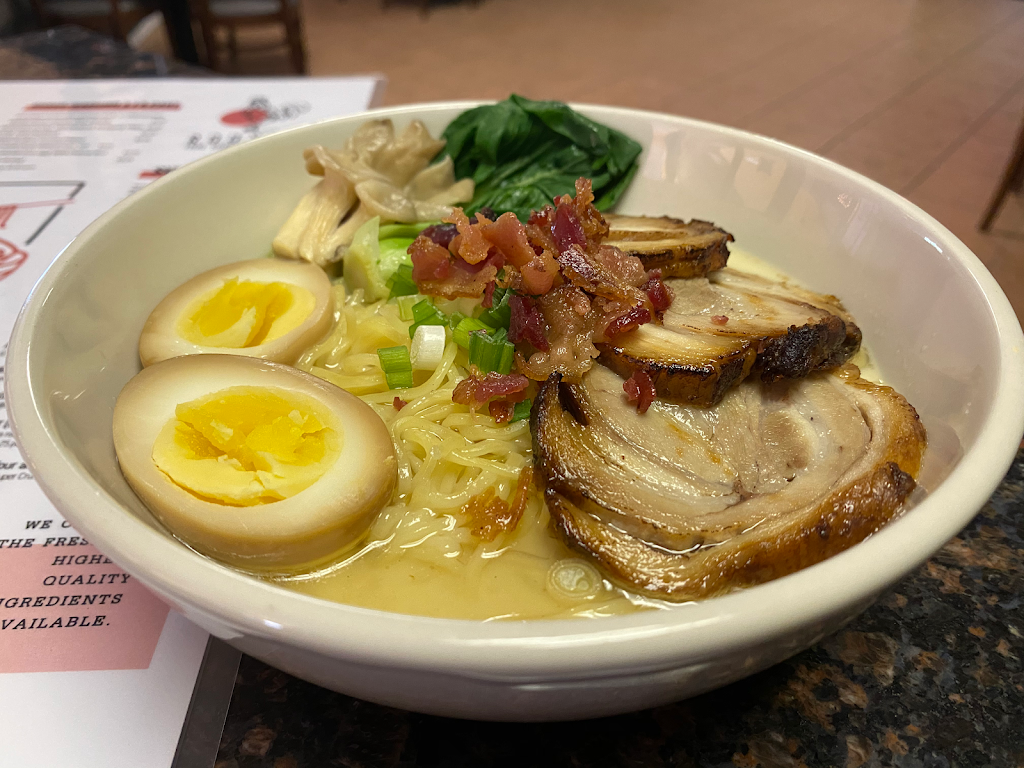 Rooster Thai Sushi | restaurant | 10730 US-19 Suite 15, Port Richey, FL 34668, USA | 7272339003 OR +1 727-233-9003