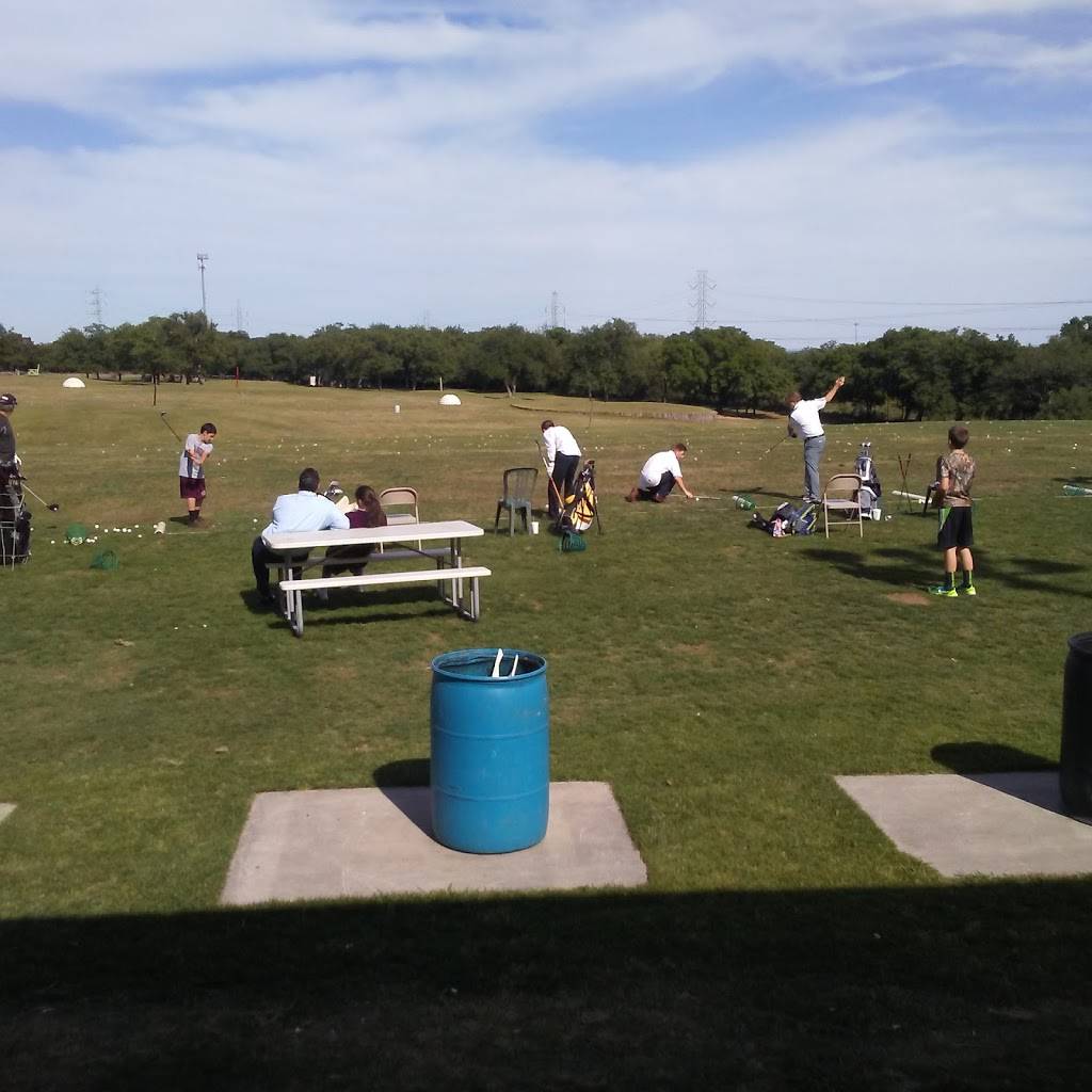 Rolling Oaks Golf & Grill | restaurant | 5550 Mountain Vista Dr, San Antonio, TX 78247, USA | 2106554653 OR +1 210-655-4653