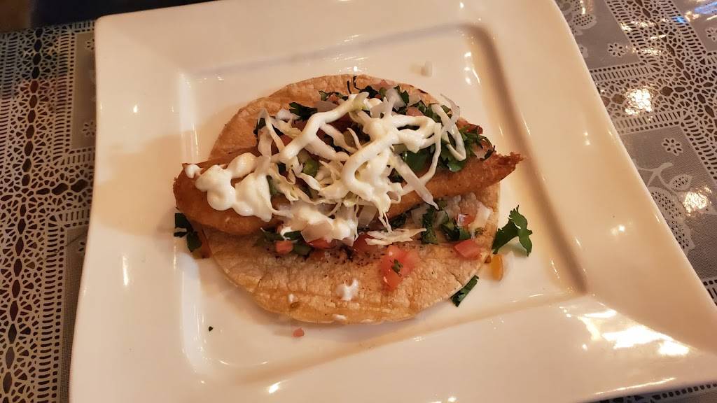 Centro Botanero | restaurant | 2303 Campbell St, Detroit, MI 48209, USA | 3139184183 OR +1 313-918-4183