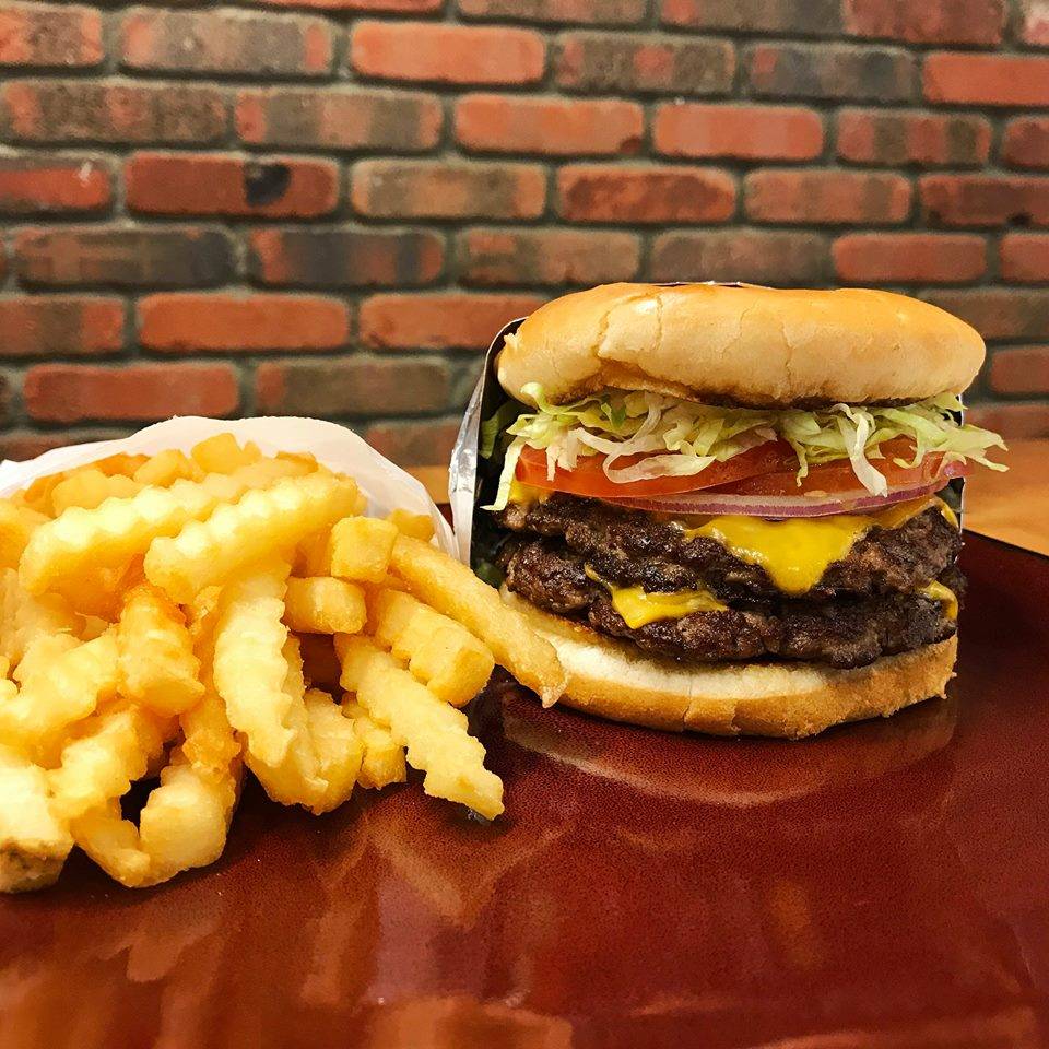 Bruchis CheeseSteaks & Salads | restaurant | 1850 Douglas Blvd Suite 914, Roseville, CA 95661, USA | 9167424263 OR +1 916-742-4263