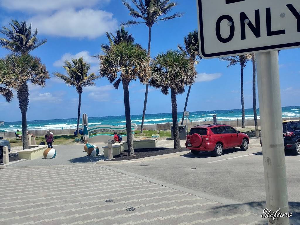 Wendys | restaurant | 2281 W Sample Rd, Pompano Beach, FL 33073, USA | 7542221082 OR +1 754-222-1082