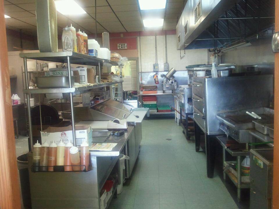 Philadelphia Style Pizza | meal delivery | 518 Reisterstown Rd, Pikesville, MD 21208, USA | 4106021500 OR +1 410-602-1500