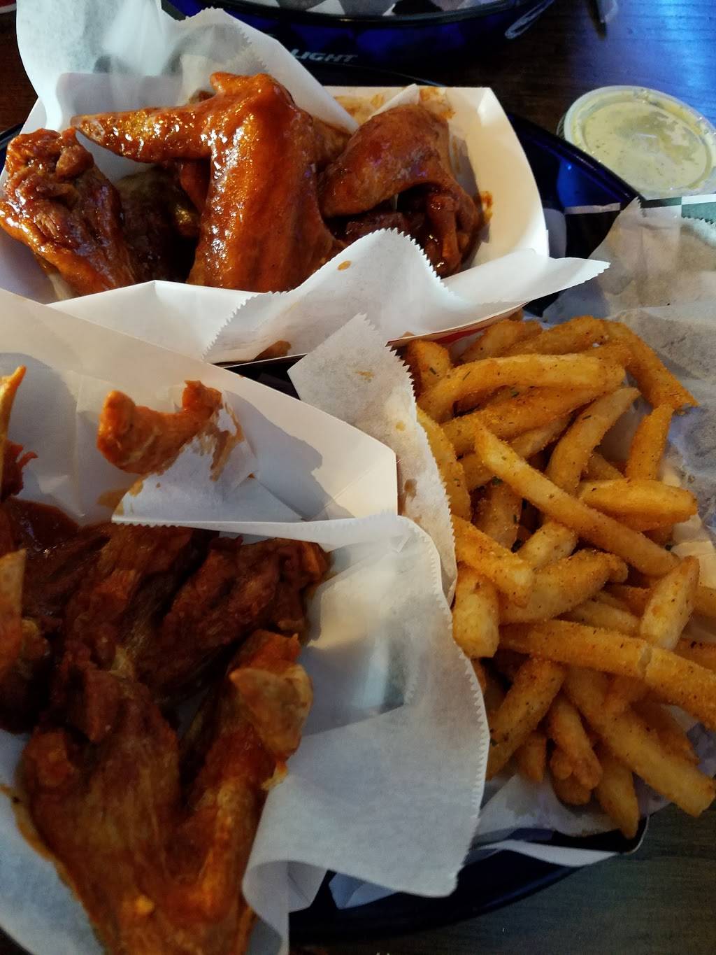 Wing Bucket | restaurant | 305 FM1382, Cedar Hill, TX 75104, USA | 4695750054 OR +1 469-575-0054