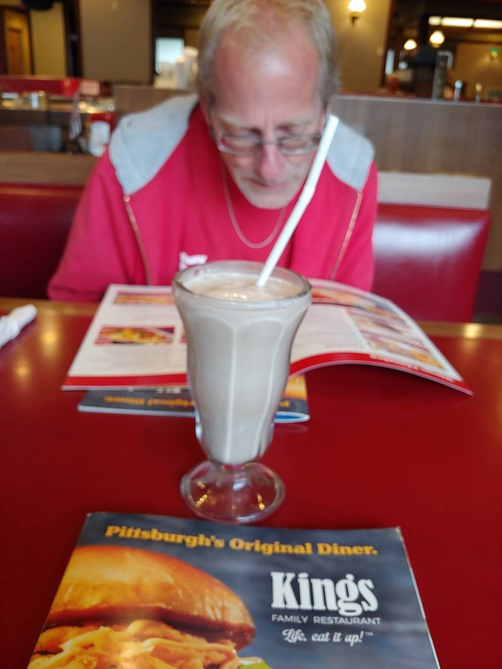 Kings Family Restaurants | restaurant | 2400 Leechburg Rd Suite 1000, New Kensington, PA 15068, USA | 7243392234 OR +1 724-339-2234