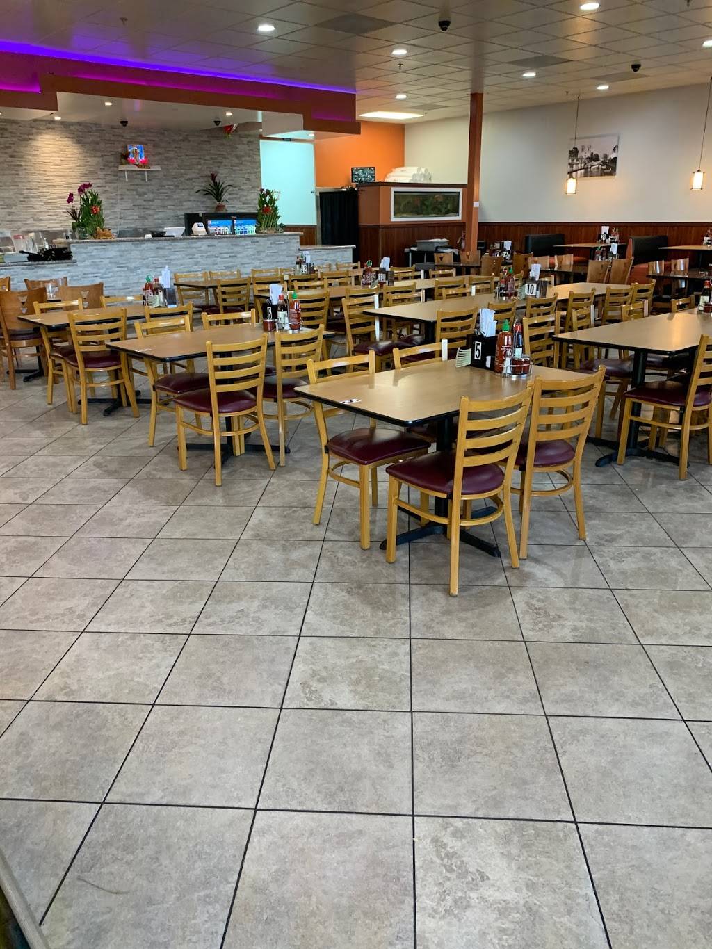 Pho Hong | restaurant | 9210 S. Eastern Ave. Suit #120, Las Vegas, NV 89123, USA | 7257354880 OR +1 725-735-4880