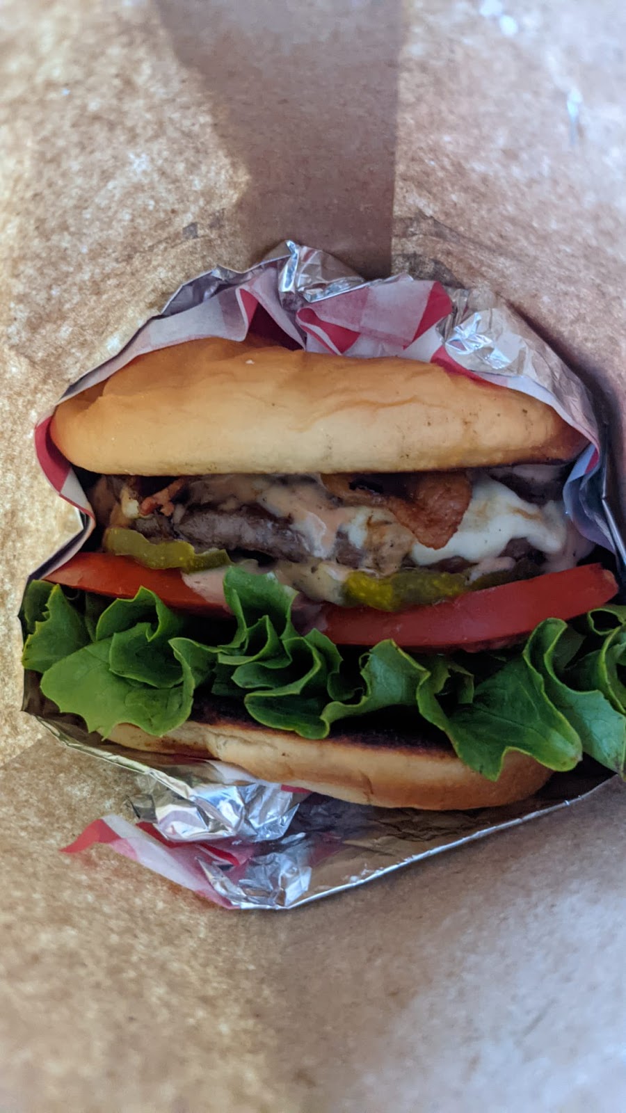 Excaliburger | restaurant | 3600 Cantrell Rd Suite X, Little Rock, AR 72202, USA | 8704033134 OR +1 870-403-3134