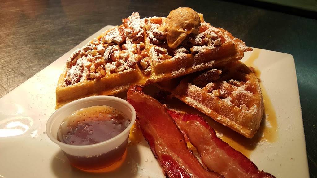 Bacon in the Sun Cafe | restaurant | 798 3rd St S, Jacksonville Beach, FL 32250, USA | 9043720915 OR +1 904-372-0915