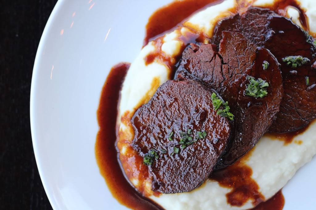 BienMeSabe Venezuelan Cafe & Restaurant | restaurant | 1637 W Montrose Ave, Chicago, IL 60613, USA | 7735495538 OR +1 773-549-5538