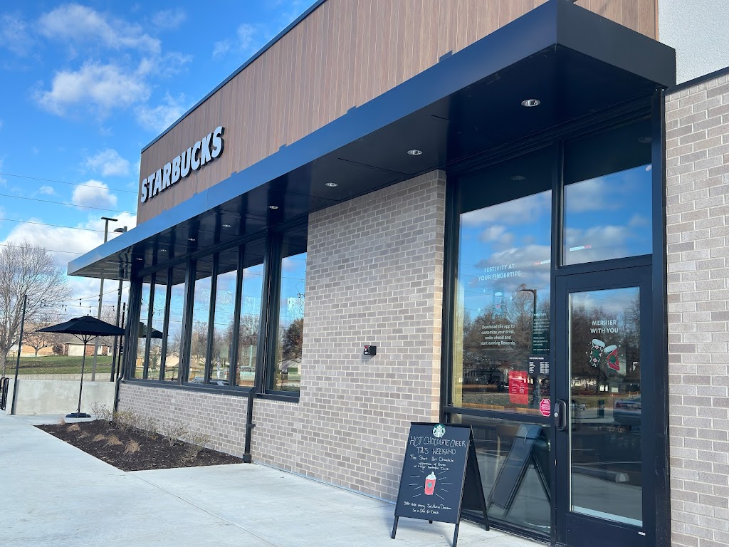 Starbucks | cafe | 1631-1677 W Foxwood Dr, Raymore, MO 64083, USA | 8169741715 OR +1 816-974-1715