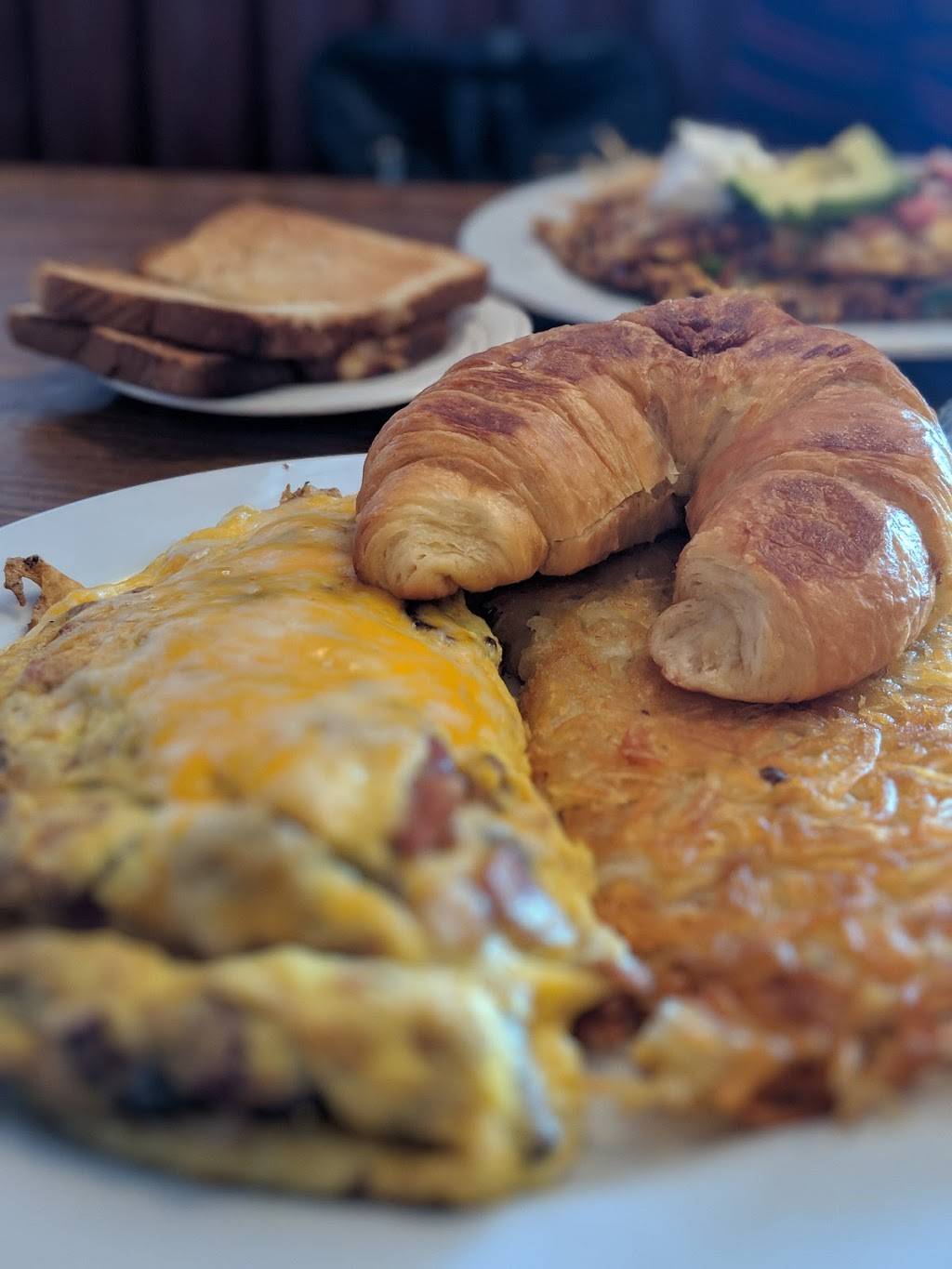 Cabrillo Park Cafe | restaurant | 4949 Stevenson Blvd L, Fremont, CA 94538, USA | 5102267777 OR +1 510-226-7777