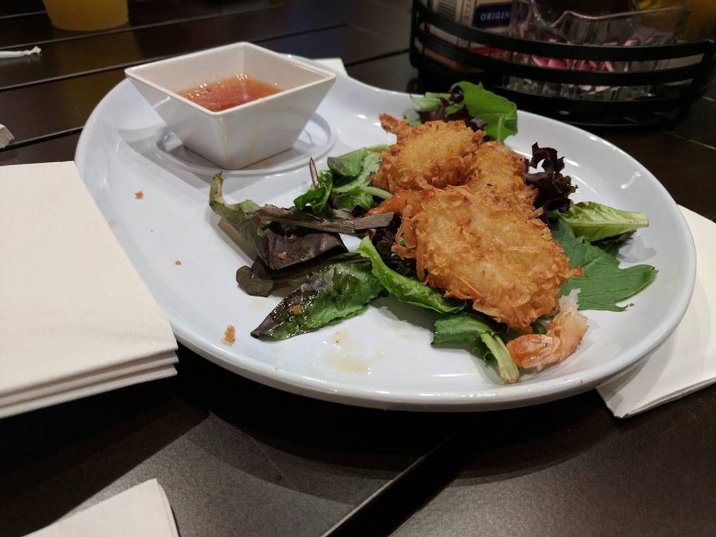 Flamingos | restaurant | 13279 Flamingo Crossings Blvd, Winter Garden, FL 34787, USA | 4077785603 OR +1 407-778-5603