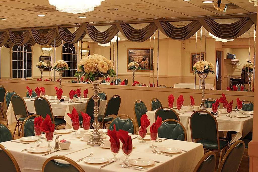 Cafe Tivoli | restaurant | 533 Shaler Blvd, Ridgefield, NJ 07657, USA | 2019415561 OR +1 201-941-5561