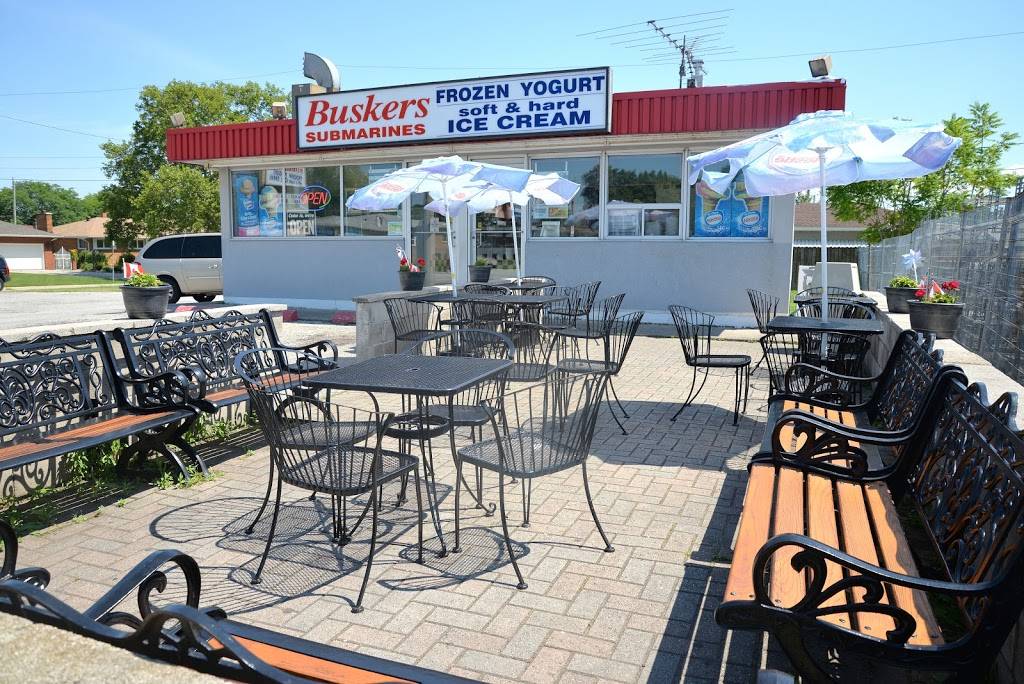 Buskers Submarine | meal takeaway | 1805 Tecumseh Rd W, Windsor, ON N9B 1V4, Canada | 5192542212 OR +1 519-254-2212
