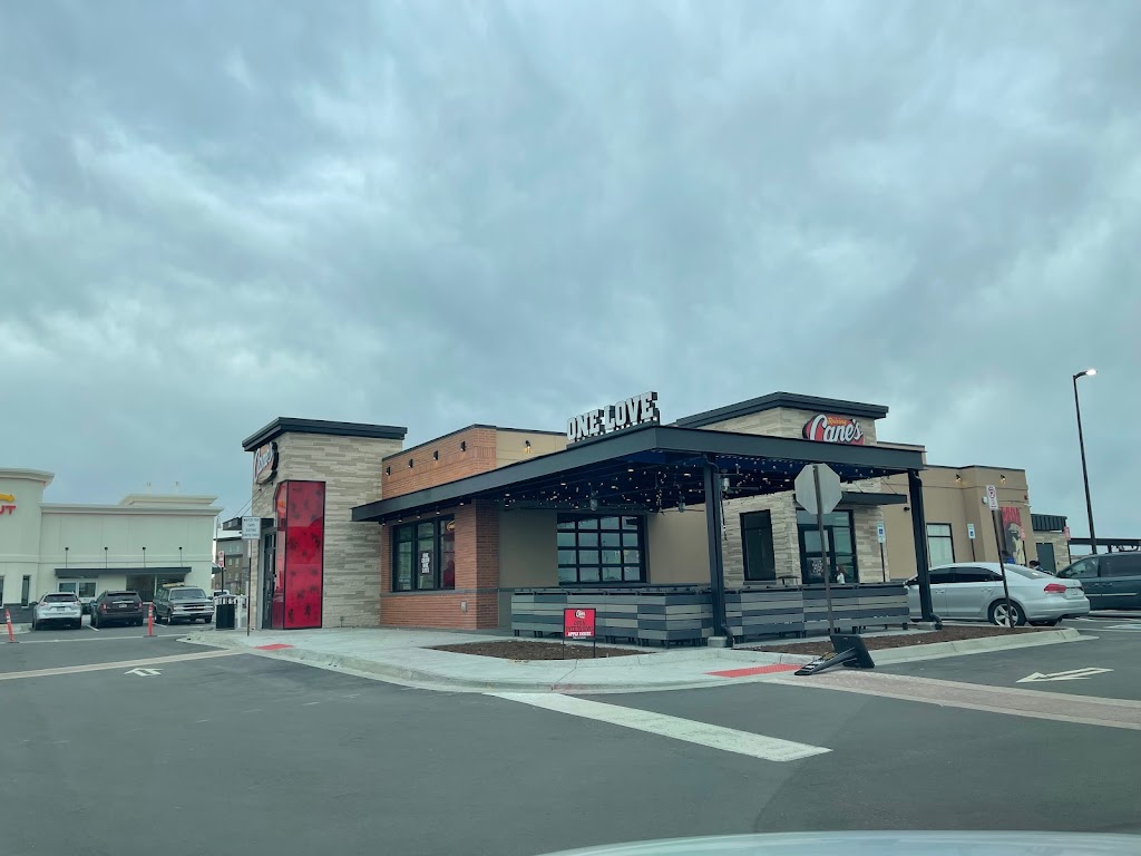 Raising Canes Chicken Fingers | meal takeaway | 201 E 136th Ave, Thornton, CO 80023, USA | 3032229401 OR +1 303-222-9401