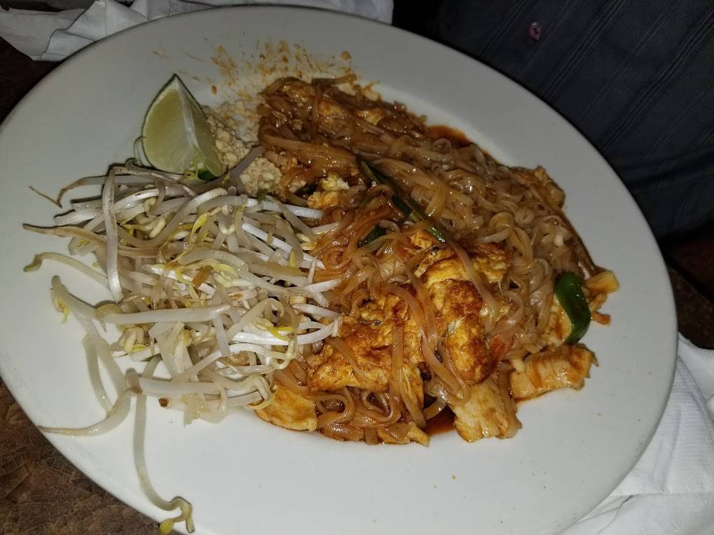 Fusion Asian Bistro | restaurant | 1944 Braselton Hwy, Buford, GA 30519, USA | 6784048889 OR +1 678-404-8889