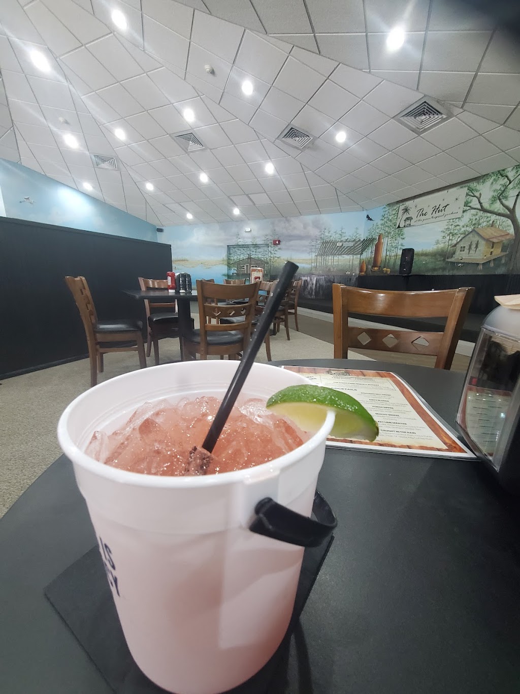 Rum Bucket Bar and Grill | restaurant | 5150 Buckingham Rd, Fort Myers, FL 33905, USA | 2392886975 OR +1 239-288-6975