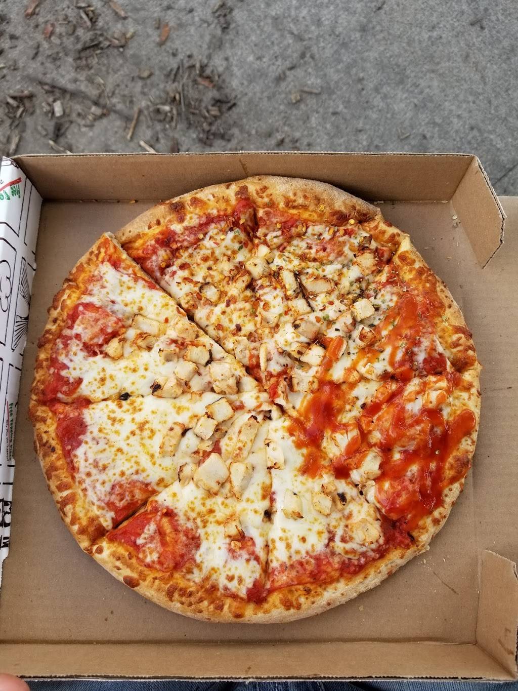 Free Topping Pizza | restaurant | 165 Simcoe St S, Oshawa, ON L1H 4G8, Canada | 9055711010 OR +1 905-571-1010