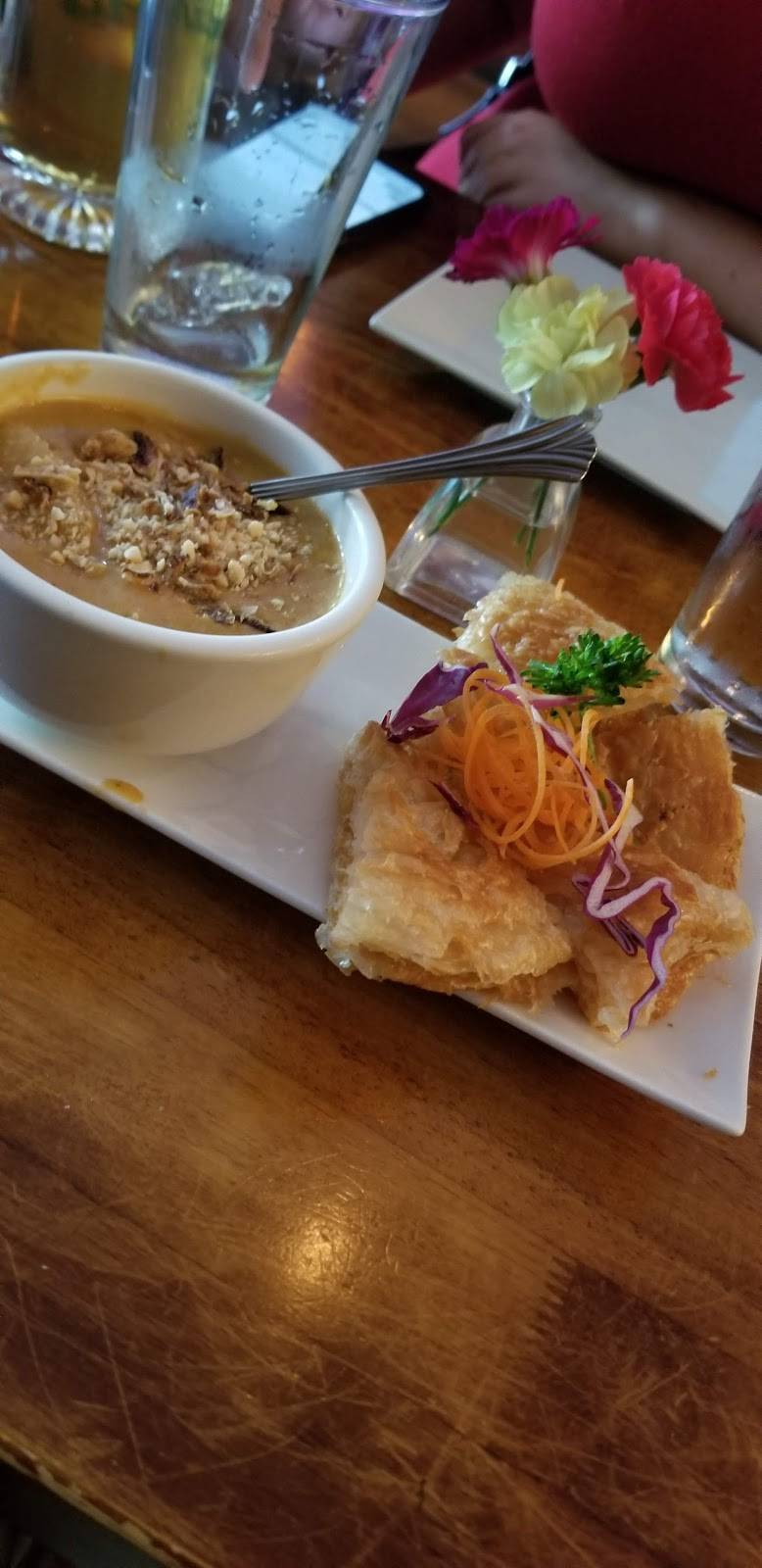 Centre Thai Bistro | restaurant | 268 Atlantic Ave b, East Rockaway, NY 11518, USA | 5166124858 OR +1 516-612-4858