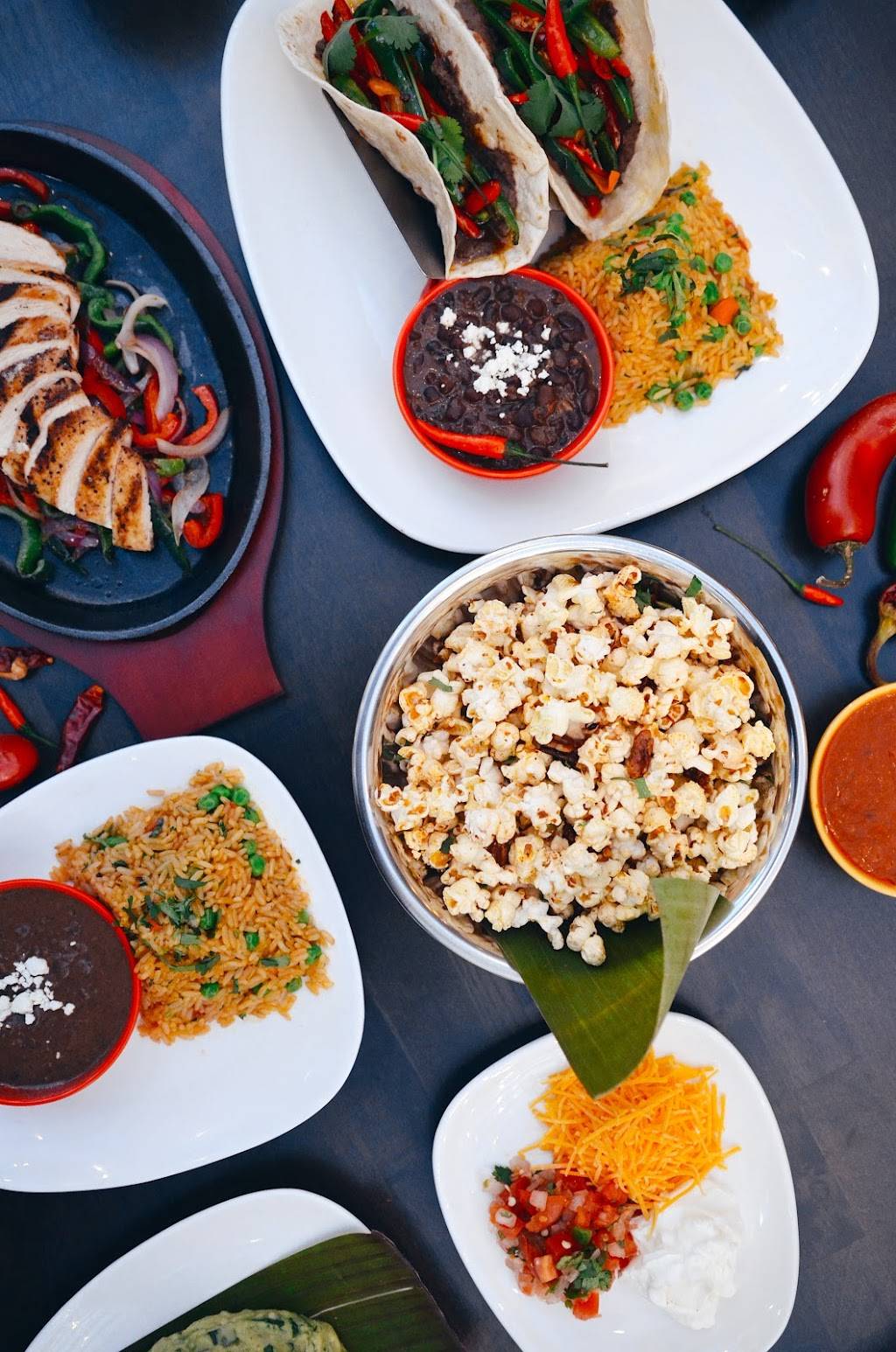 Uno Mas | restaurant | 2929 N Henderson Ave, Dallas, TX 75206, USA | 2144715117 OR +1 214-471-5117