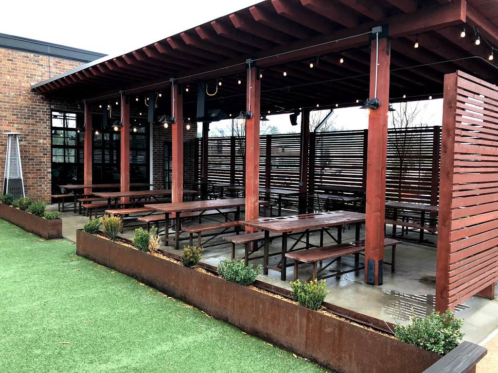 Bocado Burger | restaurant | 2820 Old Milton Pkwy, Alpharetta, GA 30009, USA | 6782485223 OR +1 678-248-5223