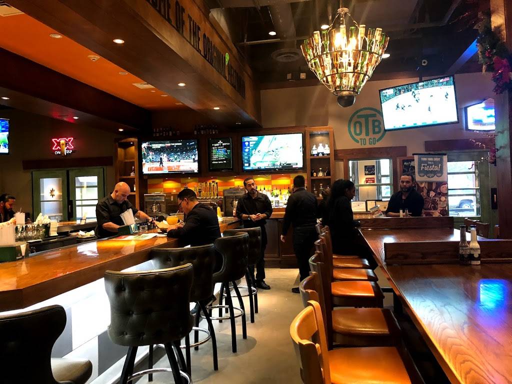 On the Border | meal takeaway | 200 Broadway Mall, Hicksville, NY 11801, USA | 5163427777 OR +1 516-342-7777