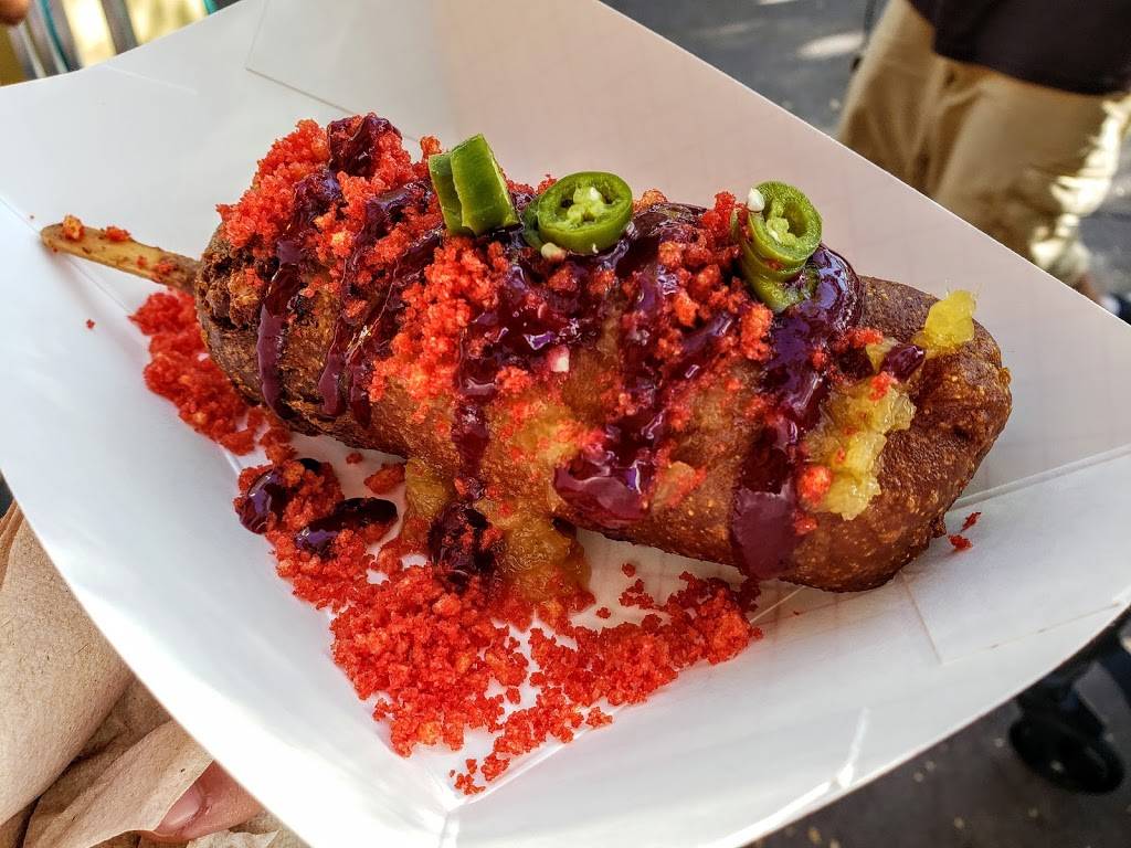 Corn Dog Castle | meal takeaway | 4600 N World Dr, Anaheim, CA 92802, USA | 7147813463 OR +1 714-781-3463