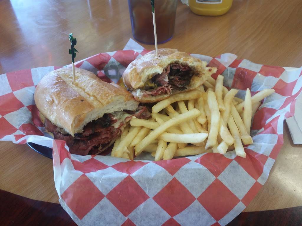 Shooters Wings & Things | restaurant | 1464 W Yosemite Ave, Manteca, CA 95337, USA | 2098258787 OR +1 209-825-8787