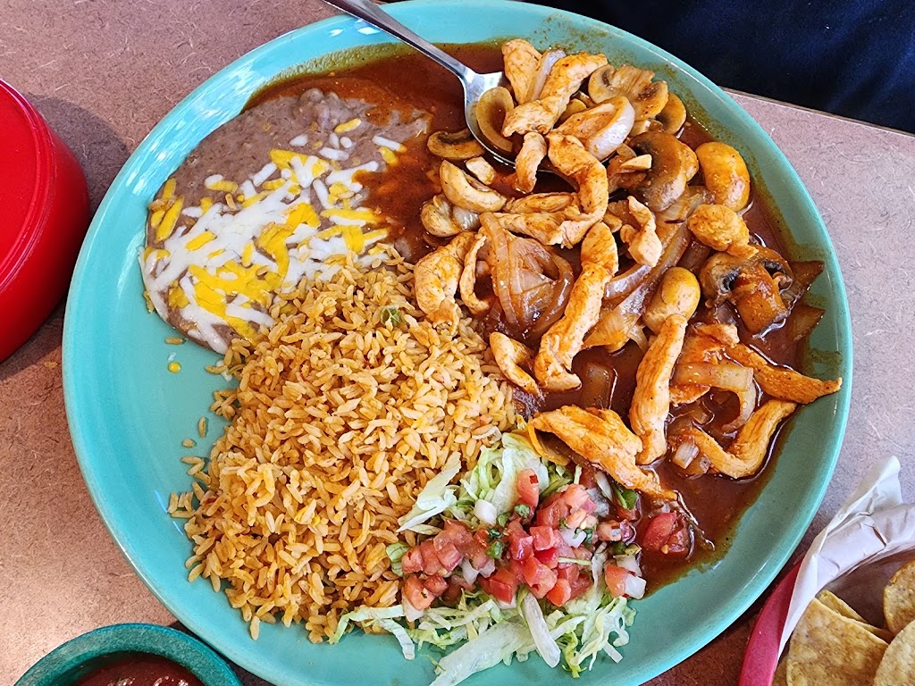 Taqueria La Guacamaya | restaurant | 9001 Rogue River Hwy, Grants Pass, OR 97527, USA | 5415820089 OR +1 541-582-0089