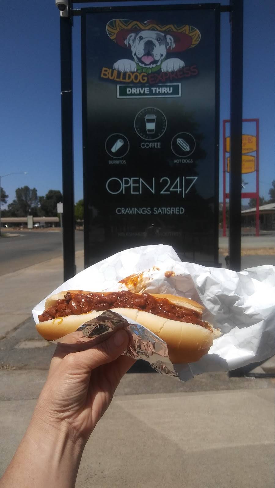 Bulldog Express Drive Thru | restaurant | 5706, 2161 Feather River Blvd, Oroville, CA 95965, USA | 5303533491 OR +1 530-353-3491