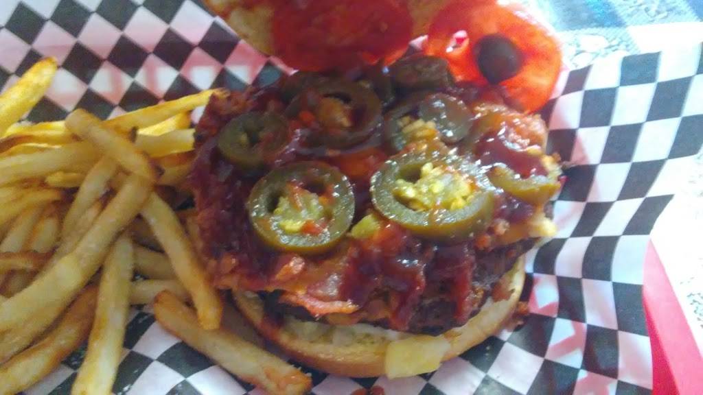 Poppies Pizza | restaurant | 1072 Lake Blvd, Redding, CA 96003, USA | 5302441212 OR +1 530-244-1212