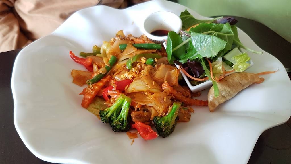Pure Thai & Vegetarian Cuisine | restaurant | 3704 Voltaire St, San Diego, CA 92107, USA | 6195429499 OR +1 619-542-9499