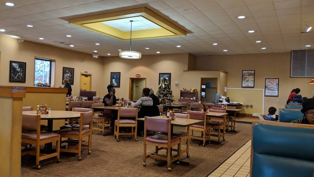 Piccadilly Cafeteria | restaurant | 3968 Elvis Presley Blvd, Memphis, TN 38116, USA | 9013985186 OR +1 901-398-5186