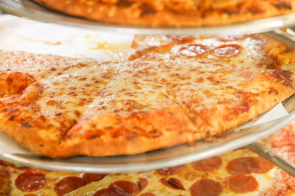 Alfalfas Pizza and Deli | restaurant | 2707, 335, E Weber Ave, Stockton, CA 95202, USA | 2094634400 OR +1 209-463-4400