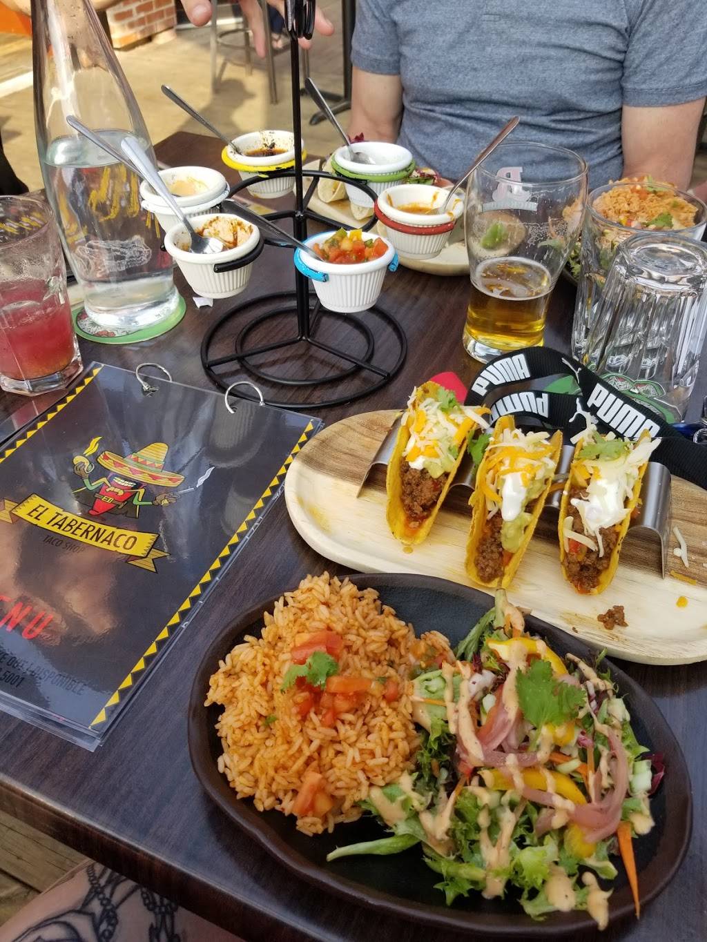 el tabernaco drummondville | restaurant | 400 Rue Hériot, Drummondville, QC J2B 1B3, Canada | 8198505001 OR +1 819-850-5001