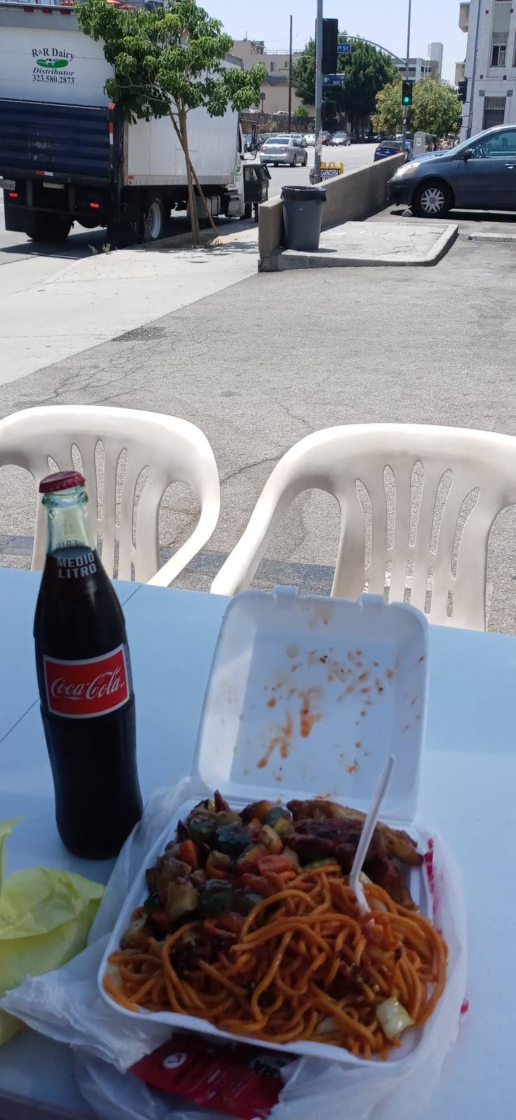 Food Land | restaurant | 739 S Union Ave, Los Angeles, CA 90017, USA | 2134832390 OR +1 213-483-2390