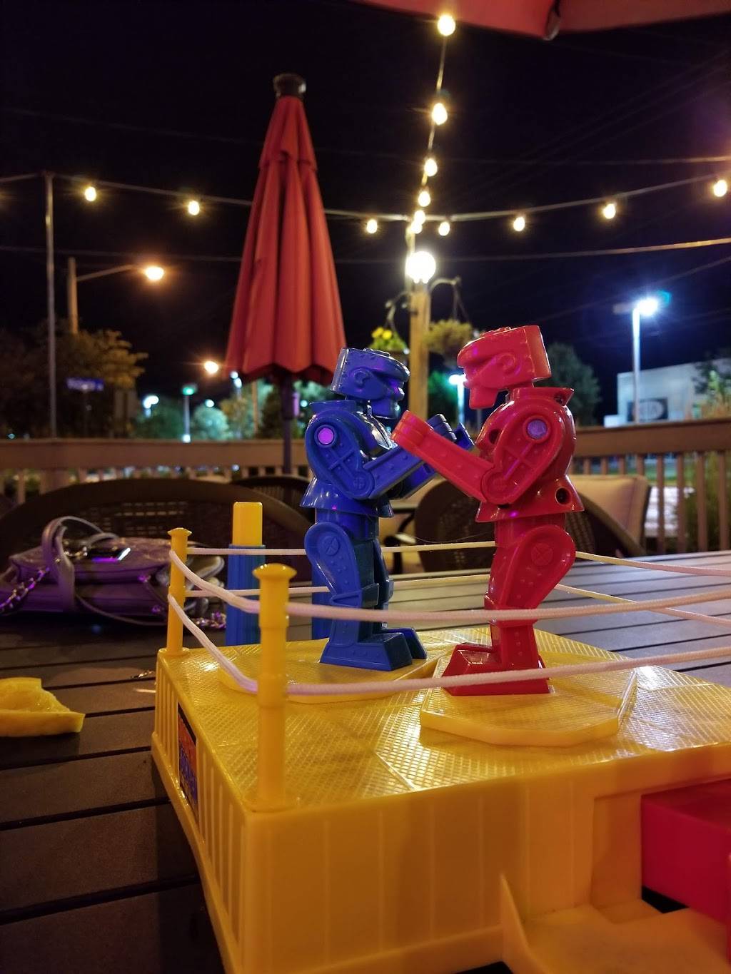 Mean Mugs Pub | restaurant | 9055 Mentor Ave, Mentor, OH 44060, USA | 4402907966 OR +1 440-290-7966