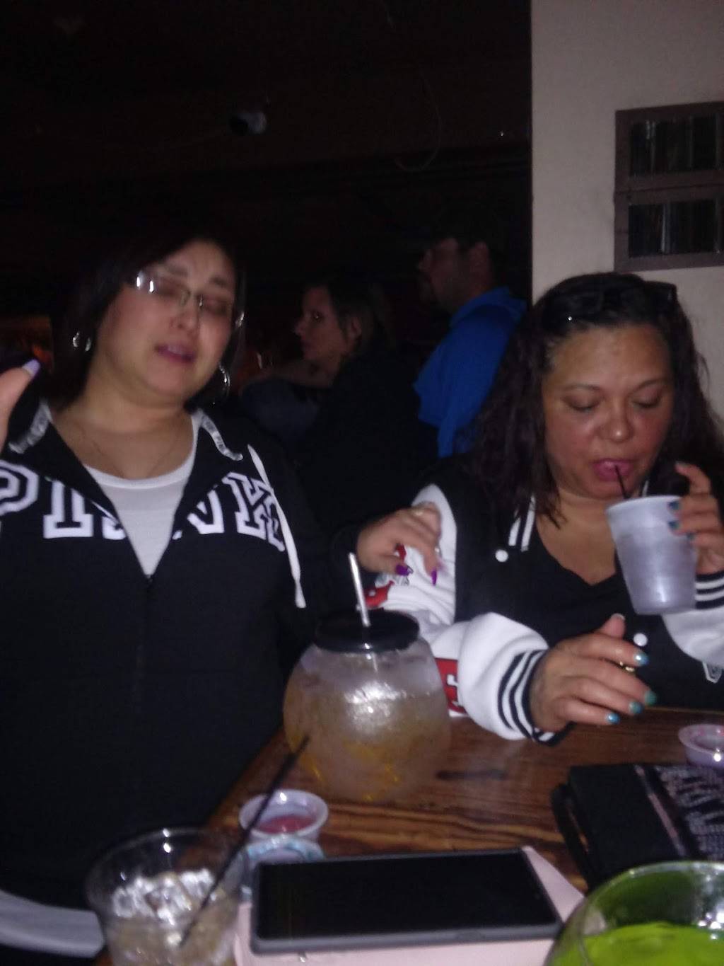 Muddy Boot Bar And Grill | restaurant | 2290 Old River Rd, Zanesville, OH 43701, USA | 7402977662 OR +1 740-297-7662