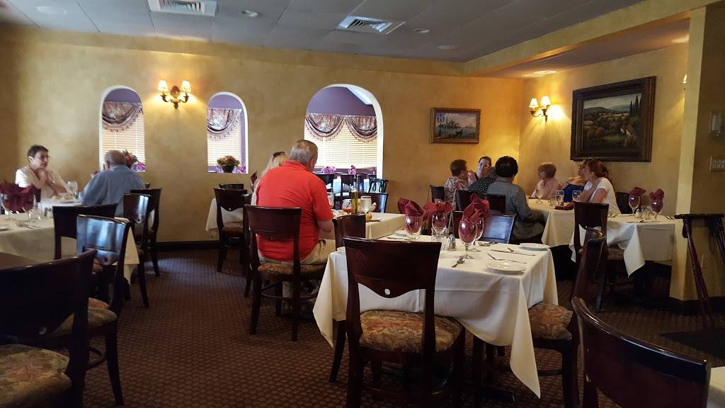 LoMonacos Ristorante Italiano | restaurant | 990 W Main St, Branford, CT 06405, USA | 2034819990 OR +1 203-481-9990