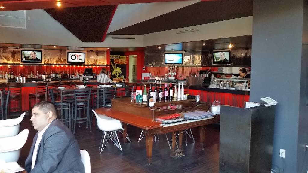 Sushi Rock | restaurant | 1900 Clarendon Blvd, Arlington, VA 22201, USA | 5713128027 OR +1 571-312-8027