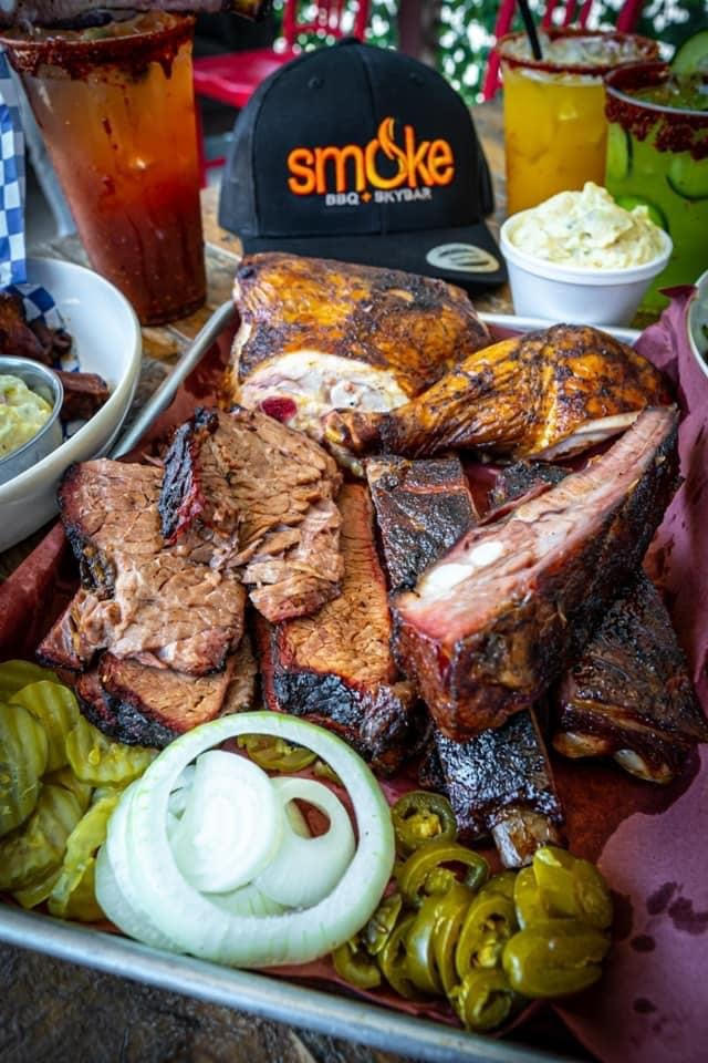 Smoke BBQ + SKYBAR | North Beach Corpus Christi, Texas | restaurant | 221 S Hotel Pl, Corpus Christi, TX 78402, USA | 2103932606 OR +1 210-393-2606