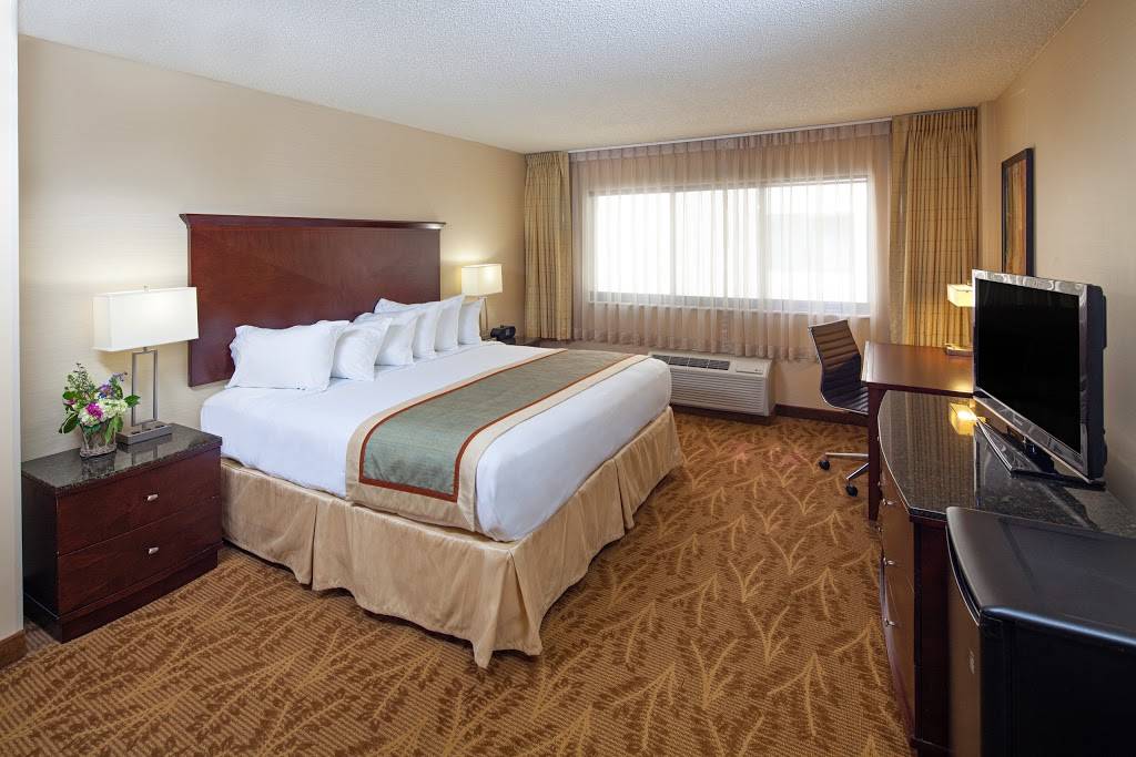Kahler Inn & Suites | restaurant | 9 3rd Ave NW, Rochester, MN 55901, USA | 5072859200 OR +1 507-285-9200