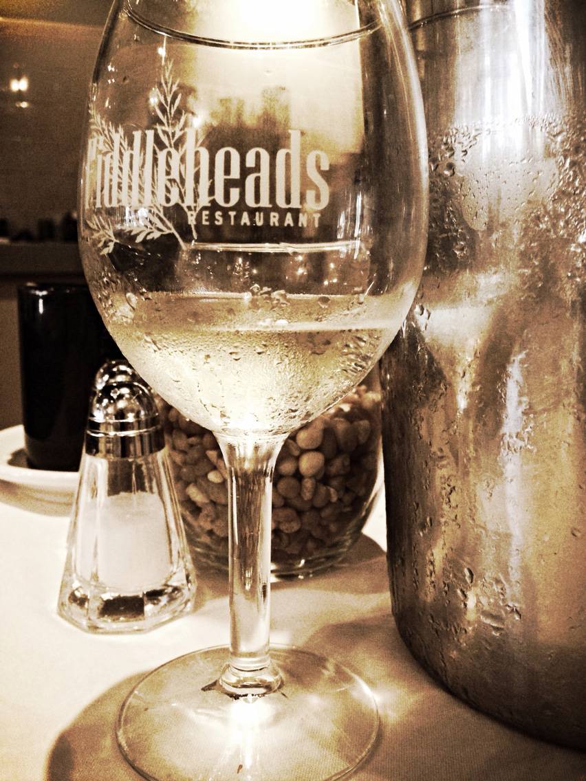Fiddleheads Restaurant, New American Bistro | restaurant | 27 E Railroad Ave, Jamesburg, NJ 08831, USA | 7325210878 OR +1 732-521-0878