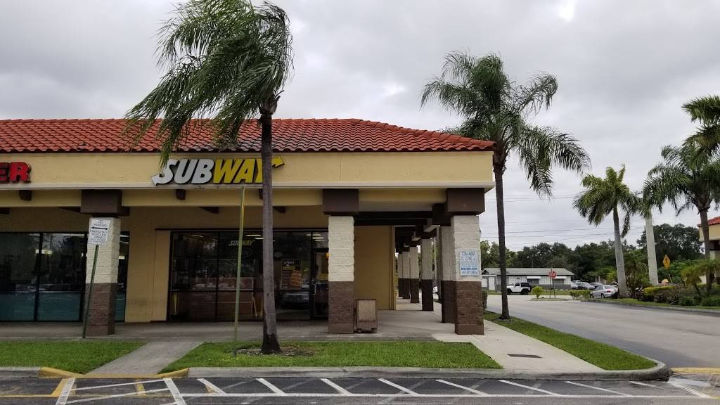 Subway | meal takeaway | 21453 NW 2nd Ave Unit D1, Miami Gardens, FL 33169, USA | 3056523111 OR +1 305-652-3111
