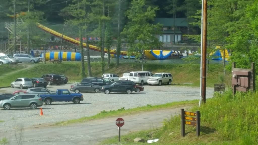 Lakside Dining Lodge | restaurant | Oak Hill, WV 25901, USA | 8007873982 OR +1 800-787-3982