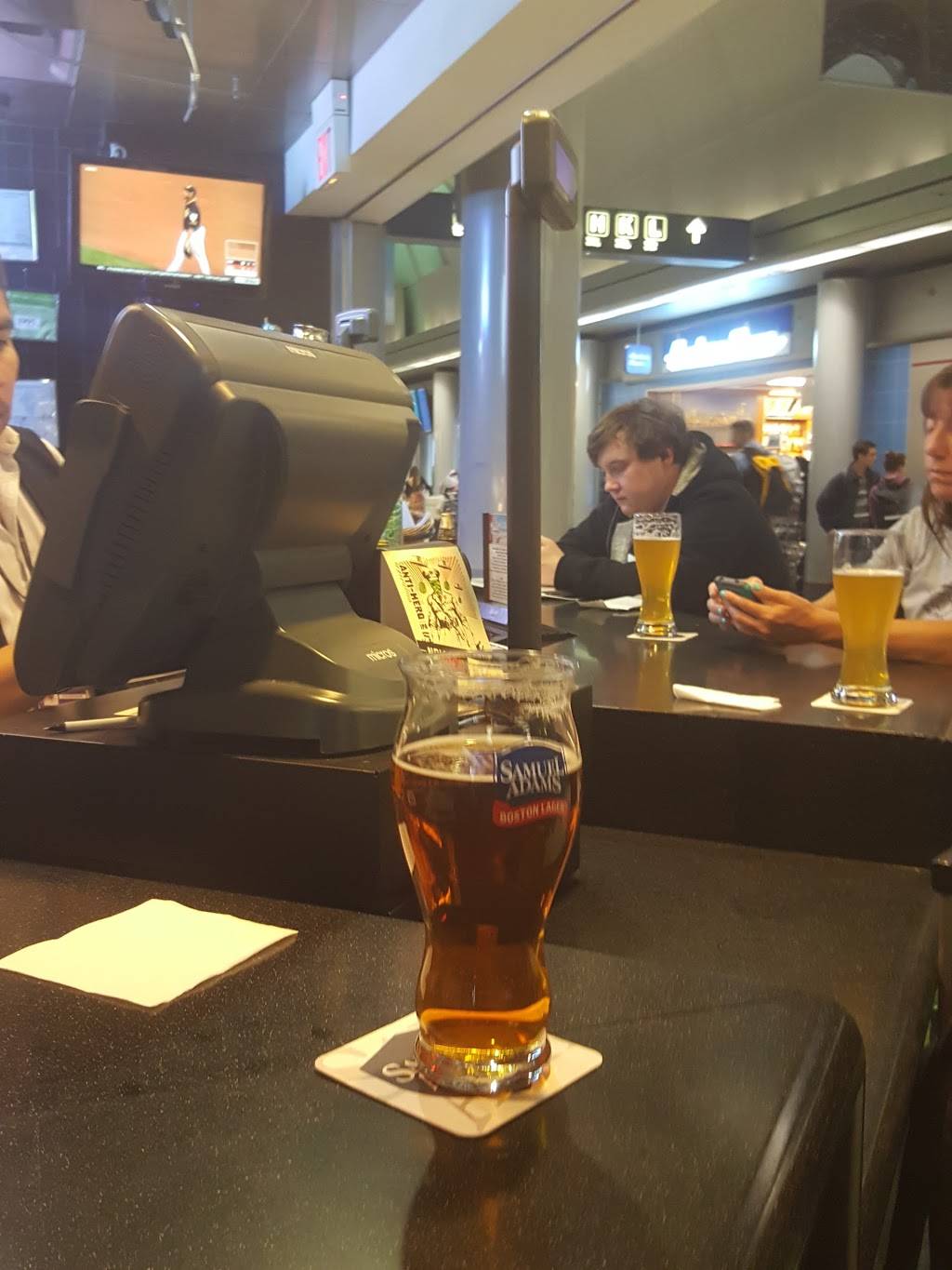 Rush Street | restaurant | Chicago OHare International Airport, Terminal 3, Gate H14, 10000 Bessie Coleman Dr, Chicago, IL 60666, USA | 7736866180 OR +1 773-686-6180