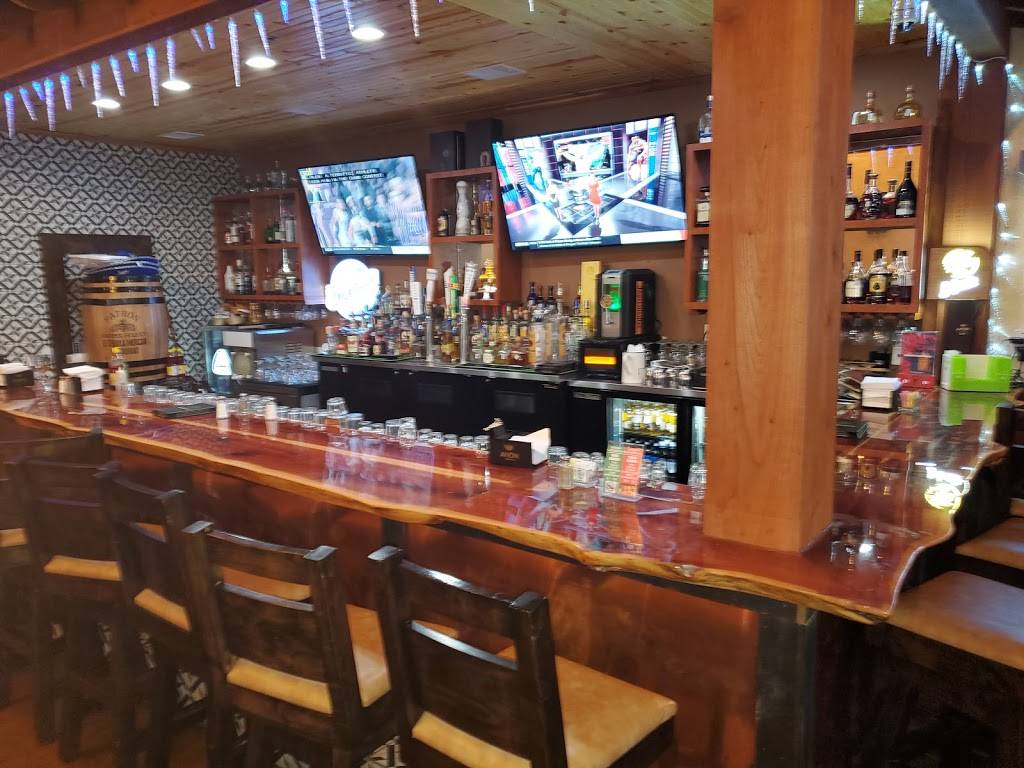 El Tequila Mexican Restaurant & Bar | restaurant | 10910 Marbach Rd #101, San Antonio, TX 78245, USA | 2104519373 OR +1 210-451-9373