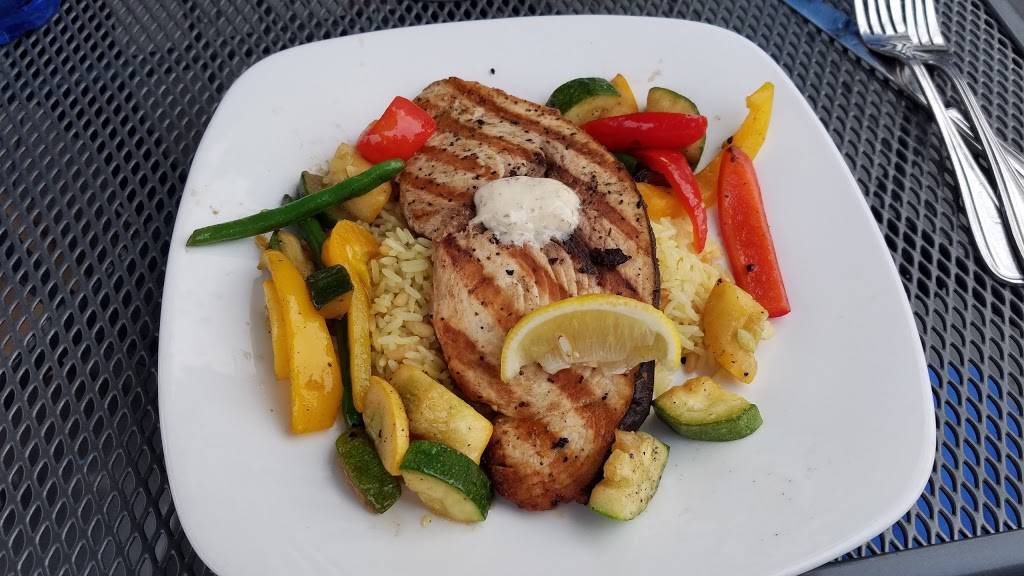 BLU On The Water | restaurant | 20 Water St, East Greenwich, RI 02818, USA | 4018853700 OR +1 401-885-3700